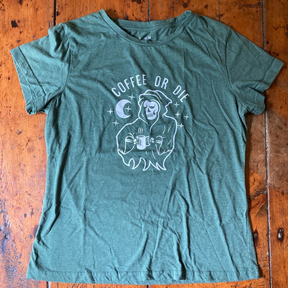 NWOT SHEIN Coffee Or Die T Shirt. Sz:L